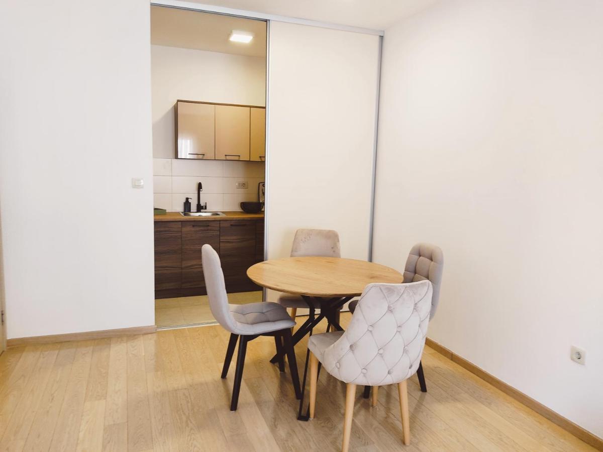 Aura City Apartment Подгориця Екстер'єр фото